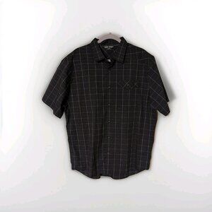 Under Armour UA Backwater Shirt Men’s XL Black Short Sleeve Style 1290762-001